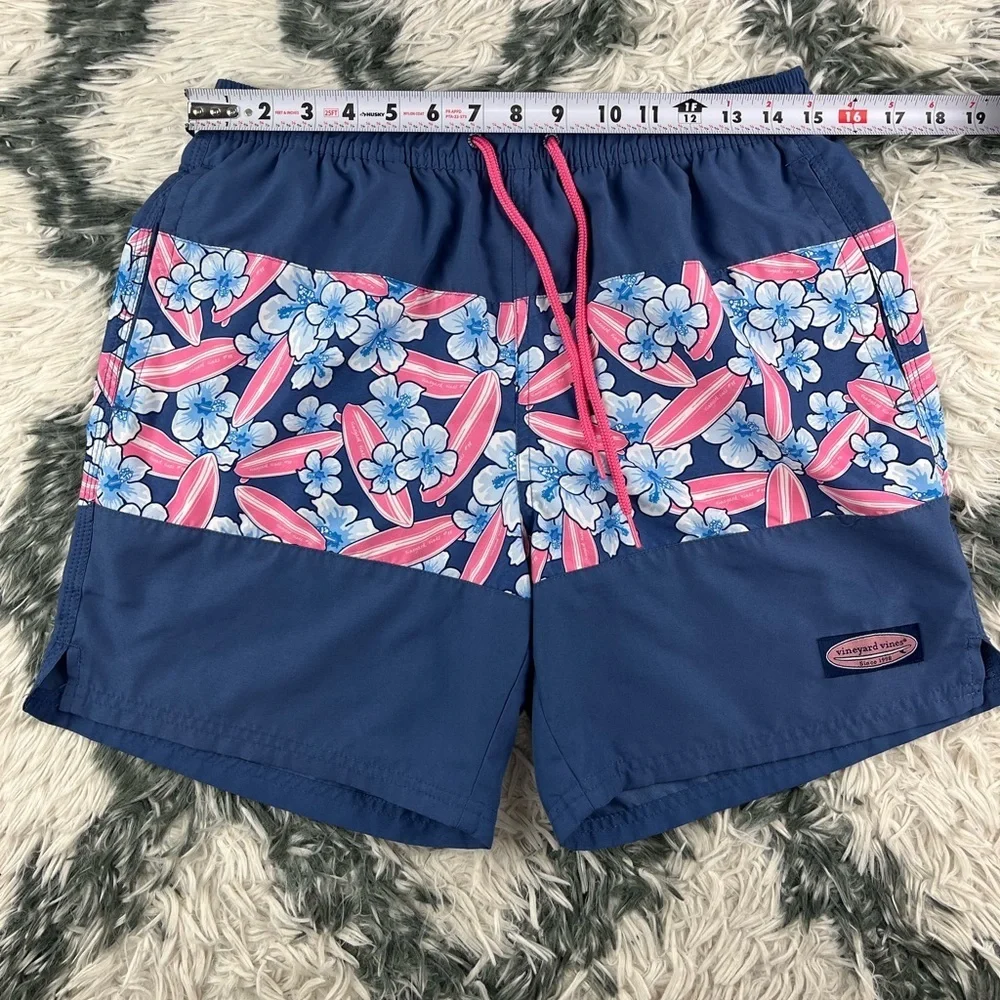 Vineyard Vines Men's Pierced Surfboard Chappy Swim Trunks Sz Small Style 1M0630